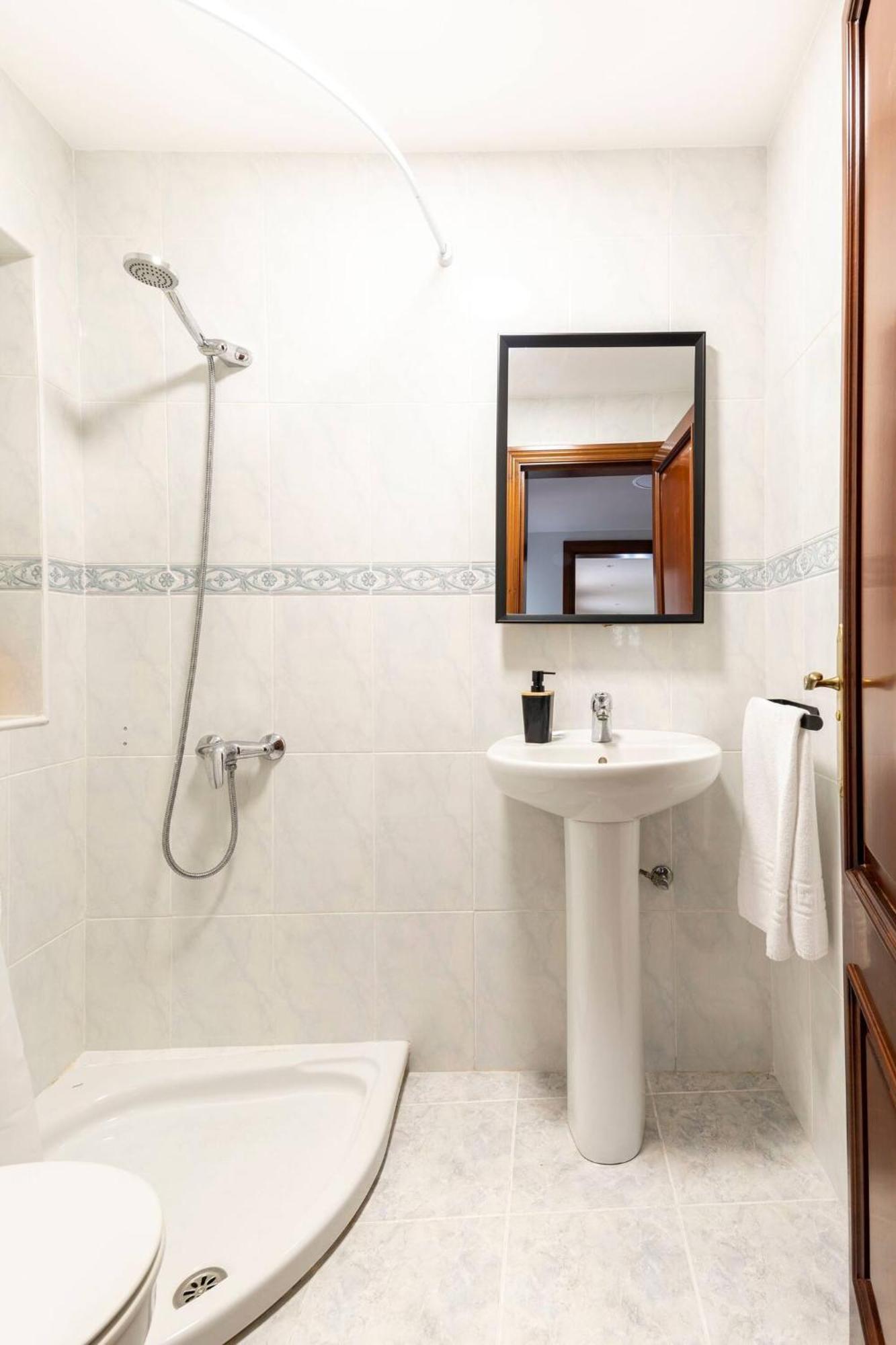 Galihost - Casa Con Enorme Jardin En Cambados Villa Ngoại thất bức ảnh