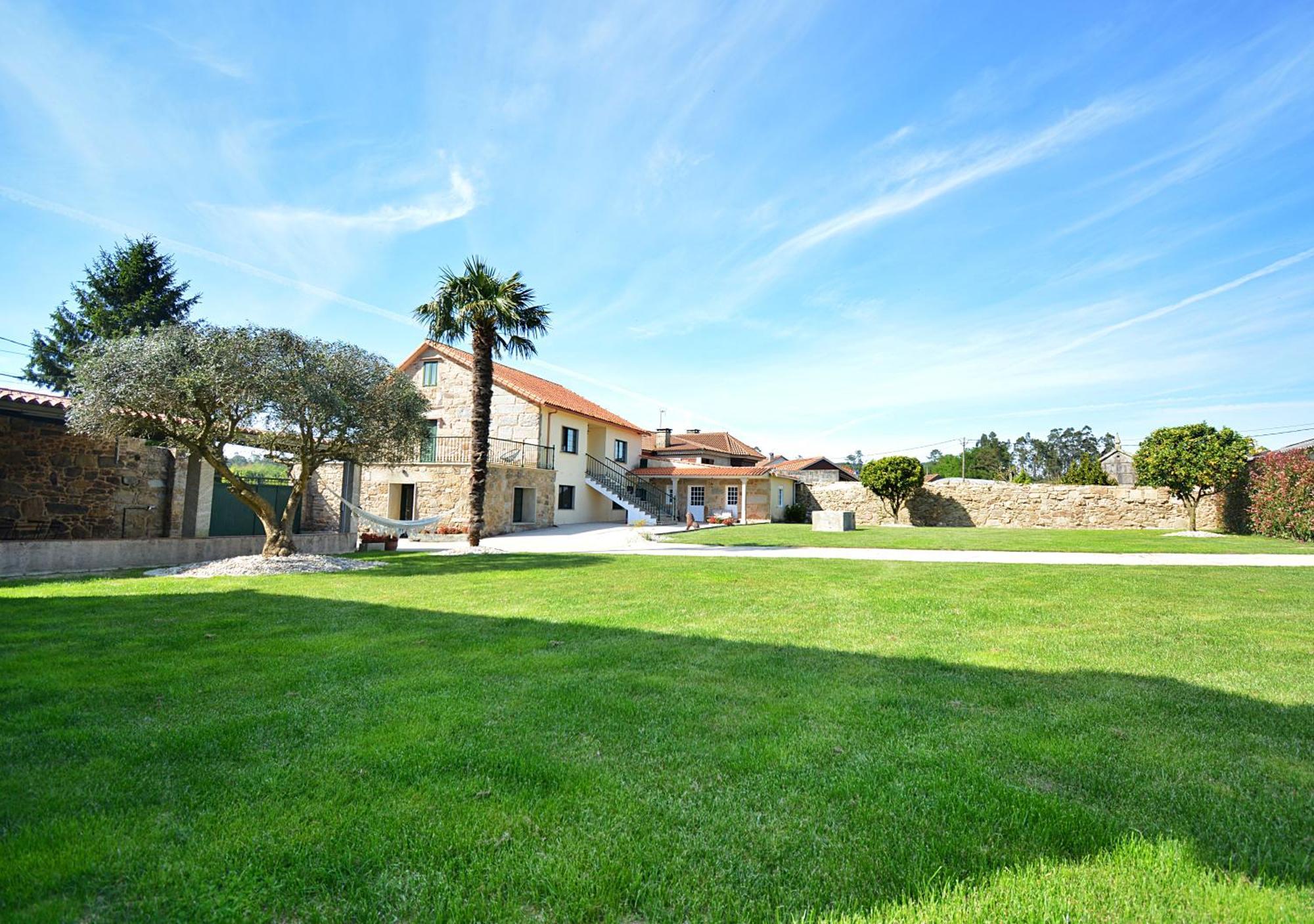 Galihost - Casa Con Enorme Jardin En Cambados Villa Ngoại thất bức ảnh